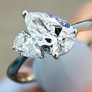 2ct Toi et Moi Certified Diamond Twin Ring. Size 7